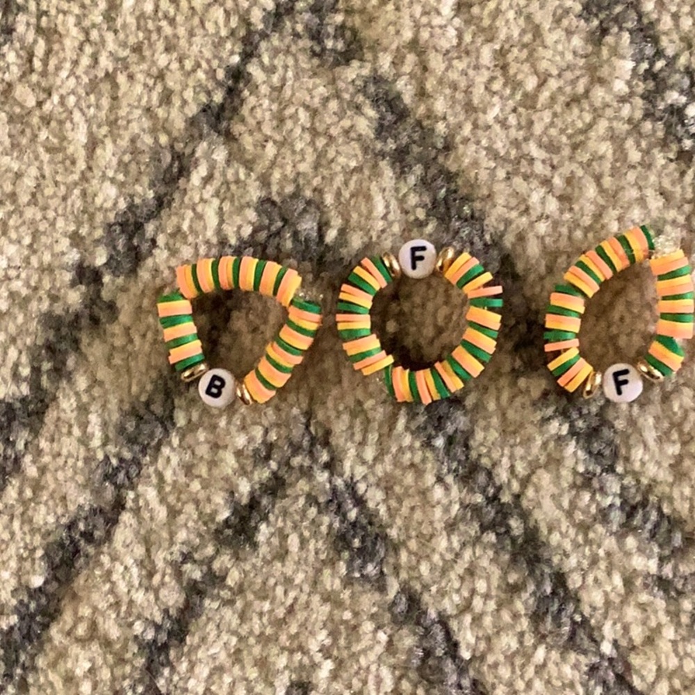 Clay bead rings